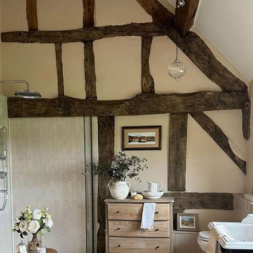 Rosie's 17th century barn renovation